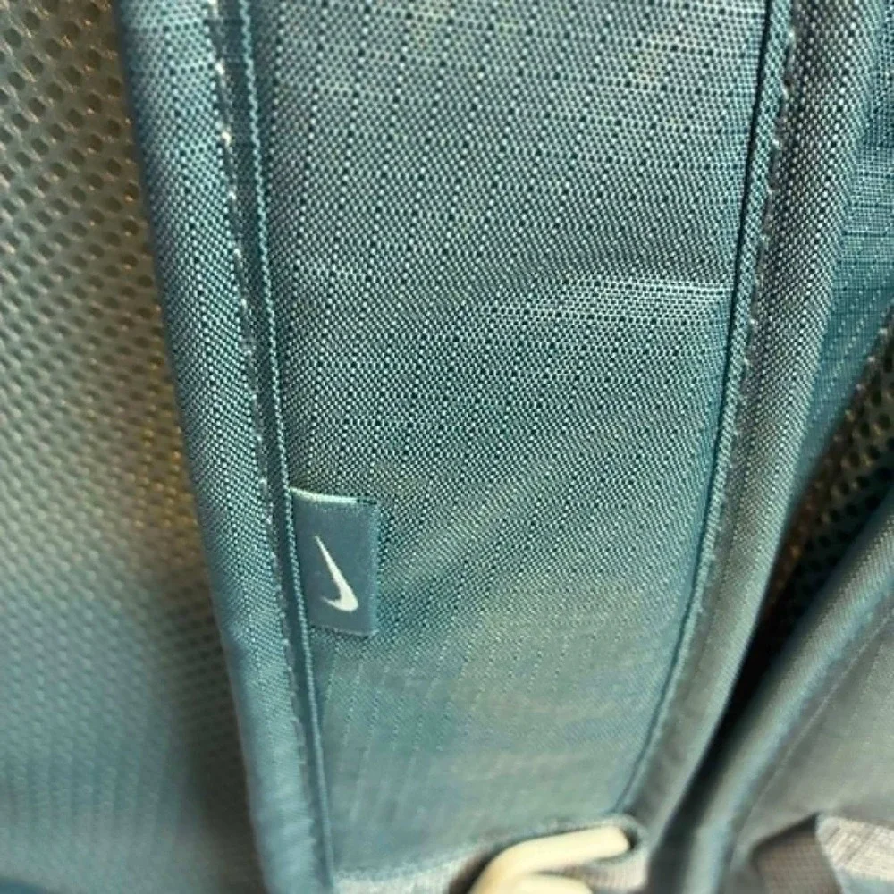 Nike Hayward Backpack Teal Bungee Cord Ripstop School Travel Bag HJ8200-006